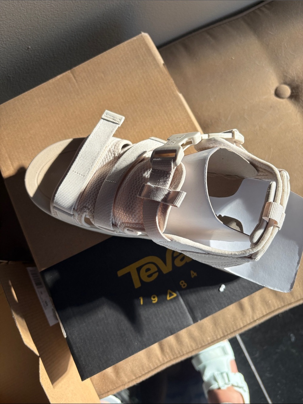 Teva Beige Hurricane Chunky Strap Platform Sandals - Picture 2 of 6